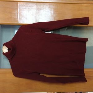 Uniqlo Burgundy Ribbed Turtleneck
